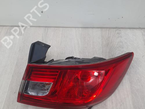 right-taillight-renault-clio-iv-bh_-2012-2013-2014-2015-2016-2017-2018-2019-2020-2021-30807379 main image