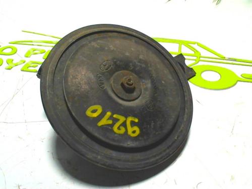 Used Horn HYUNDAI TUCSON (JM) 2.0 CRDi All-wheel Drive (113 hp) 24022911