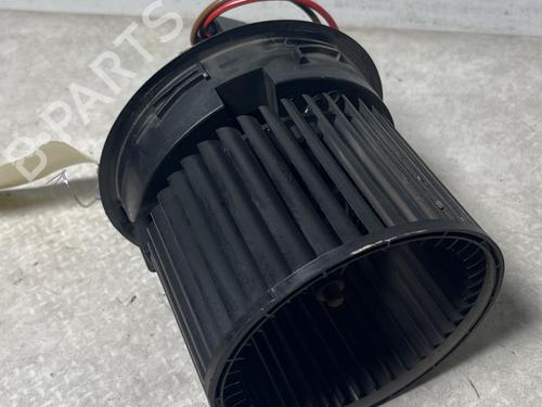 varmvifte-dacia-sandero-ii-2012-31132454 main image