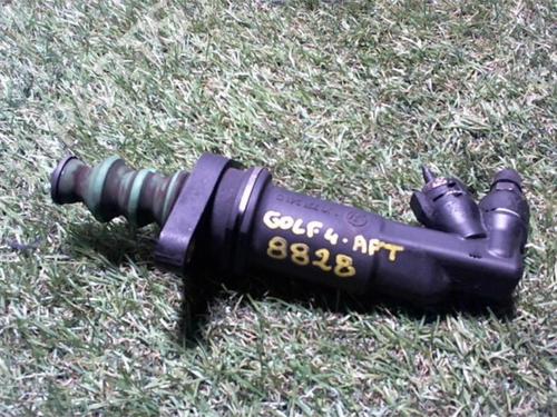 Clutch slave cylinder VW GOLF IV (1J1) 1.9 TDI | BP24021579M113 