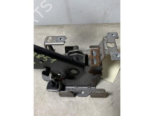 Frein à main PEUGEOT 308 I (4A_, 4C_) 1.6 HDi | BP24440835I18 