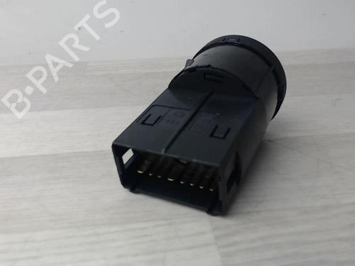Mando luces SEAT EXEO ST (3R5) 2.0 TDI (120 hp) 25619041