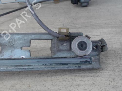 Front left window mechanism RENAULT MEGANE II Estate (KM0/1_) 1.5 dCi (KM02, KM13) | BP30807290C22 