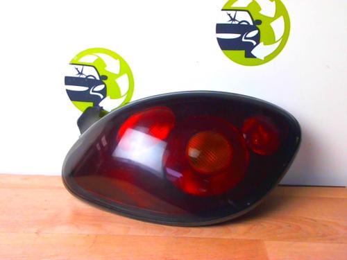 Venstre baglygte FIAT BRAVO I (182_) 1.9 TD 100 S (182.AF) (100 hp) 32174352