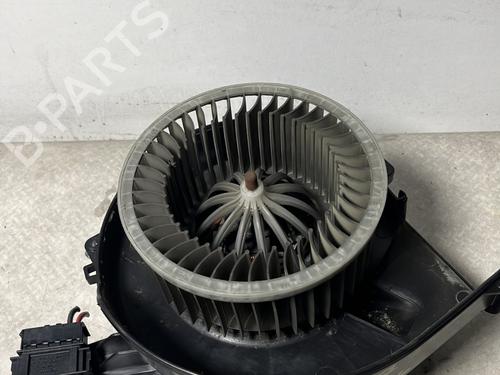 Used Heater blower motor Heater blower motor SEAT IBIZA IV (6J5, 6P1) 1.2 TDI (75 hp) 33541289 33541289
