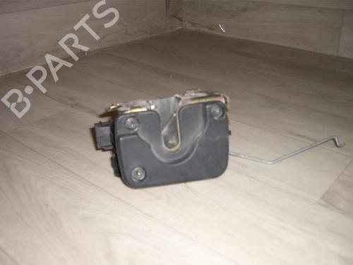 Højre fortil lås RENAULT KANGOO Express (FC0/1_) D 65 1.9 (FC0E, FC02, FC0J, FC0N) (64 hp) 24025017