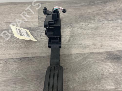 Pedal Pedal RENAULT TRAFIC III Van (FG_) 2.0 dCi 150 (FGMU) (150 hp) 36698188 36698188