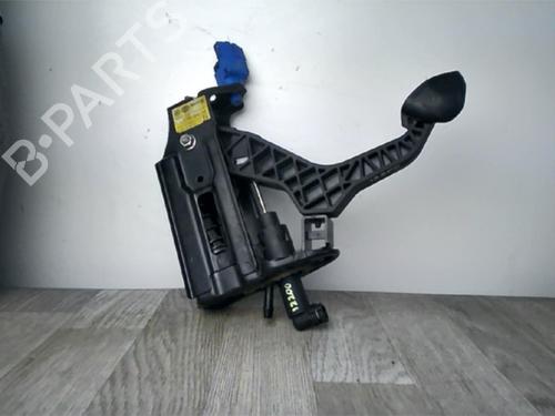 Clutch pedal VW GOLF IV (1J1) 1.4 16V | BP25380244I13 