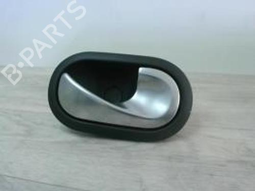 Used Front right interior door handle RENAULT SCÉNIC II (JM0/1_) 1.9 dCi (JM14) (131 hp) 21182411