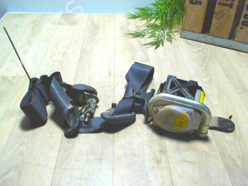 Used Front right seatbelt HYUNDAI TUCSON (JM) 2.0 CRDi (113 hp) 21181577