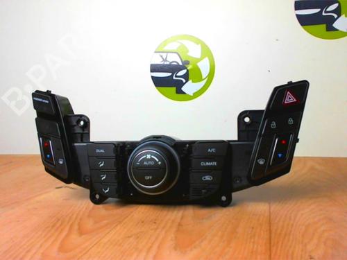 Used Climate control HYUNDAI i40 I (VF) 1.7 CRDi (136 hp) 30666826