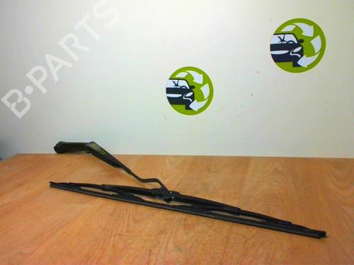 Used Front windshield wiper arm KIA CARENS II MPV (FJ) 2.0 CRDi (113 hp) 24024945