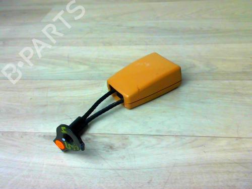 Used Seat buckle Seat buckle OPEL VECTRA C GTS (Z02) 2.2 DGi (F68) (155 hp) 31638246 31638246