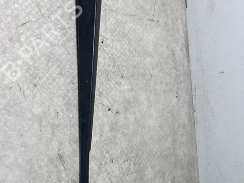 Used Front windshield wiper arm SUBARU FORESTER (SJ_) 2.0 i AWD (SJ5) (150 hp) 30981502