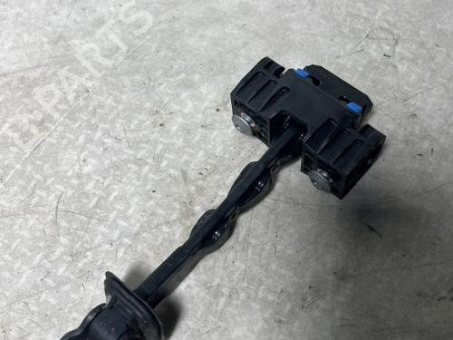 Hinge/Door check strap VW SCIROCCO III (137, 138) 2.0 TDI | BP31085537C146