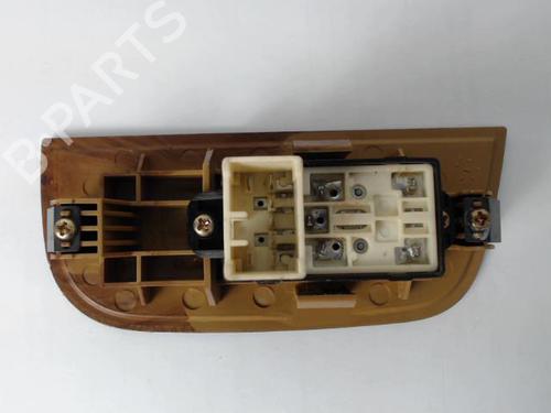 Used Left rear window switch HYUNDAI TERRACAN (HP) 2.9 CRDi 4WD (150 hp) 21183160