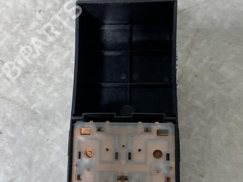 Left front window switch NISSAN MICRA III (K12) 1.5 dCi | BP30807901I27