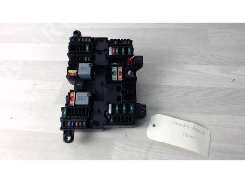 Used Fuse box MERCEDES-BENZ A-CLASS (W177) A 200 (177.087) (163 hp) 24026432