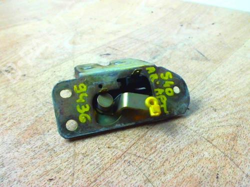 Tailgate lock VOLVO S40 I (644) 1.9 DI | BP24023629C101 