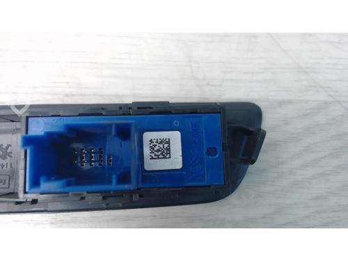 Switch PEUGEOT 208 I (CA_, CC_) 1.2 VTI 82 | BP21182907I30 