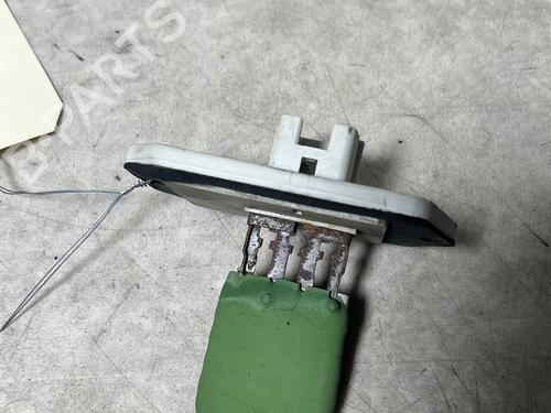 Varmemotstand Varmemotstand TOYOTA YARIS (_P1_) 1.4 D-4D (NLP10_, NLP10R) (75 hp) 37266454 37266454