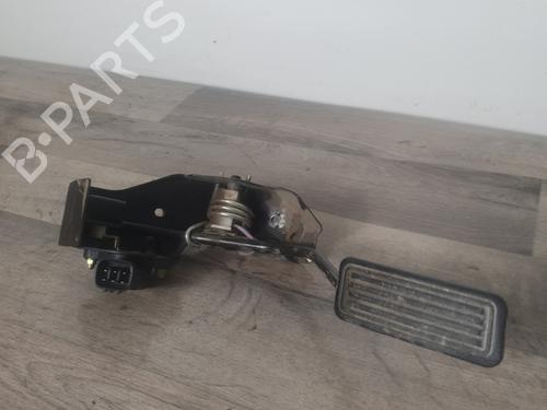 Pedal für TOYOTA COROLLA Verso (ZER_, ZZE12_, R1_) 2.0 D-4D (CUR10_, CUR10R) (116 hp) 30807894