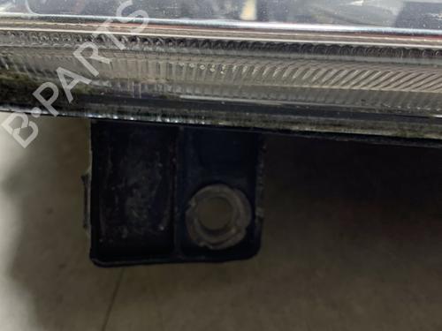 Right headlight VW POLO (6N2) 1.4 | BP25619576C29 