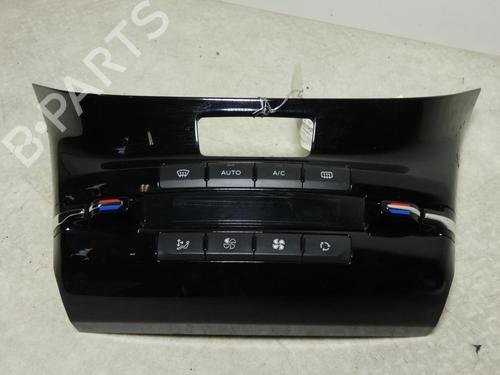 Used Climate control PEUGEOT 208 I (CA_, CC_) 1.4 HDi (68 hp) 32443242