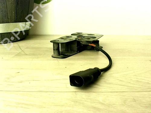 Hood lock VW POLO IV (9N_, 9A_) 1.2 12V | BP21182360C133 