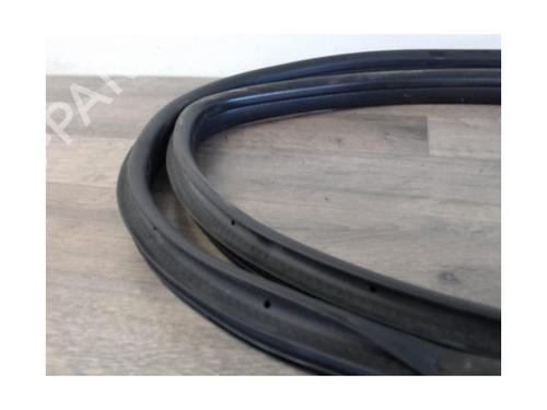 Rubber door seal FORD FIESTA VI (CB1, CCN) 1.4 TDCi | BP27177100C142 