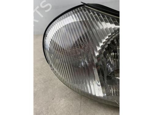 Right headlight FORD MONDEO II (BAP) 2.0 i | BP22640967C29 