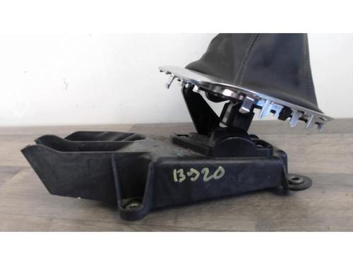 Gear lever RENAULT MEGANE IV Hatchback (B9A/M/N_) 1.6 dCi 130 (B9A4) | BP25601645M90 