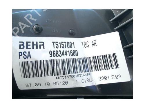 Air vent PEUGEOT 5008 (0U_, 0E_) 1.6 HDi | BP24027577I21 