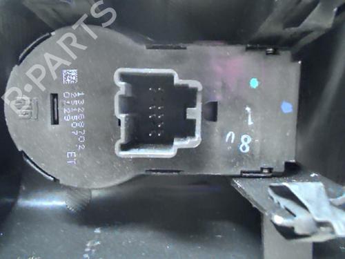 Used Headlight switch OPEL ASTRA J (P10) 2.0 CDTI (68) (160 hp) 22218074