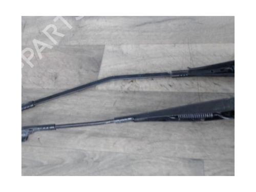 Front windshield wiper arm FORD FIESTA VI (CB1, CCN) 1.4 TDCi | BP27346351C143