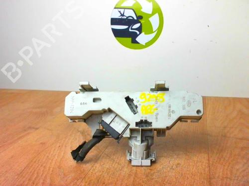 Used Licence plate light VW POLO III (6N1) 60 1.4 (60 hp) 21181943