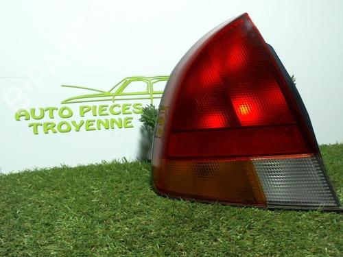 Used Left taillight MITSUBISHI CARISMA (DA_) 1.9 TD (DA4A) (90 hp) 24021740