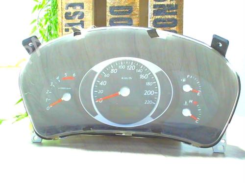 Used Instrument cluster HYUNDAI TUCSON (JM) 2.0 CRDi (113 hp) 24024706