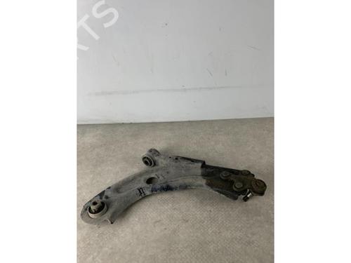 Left front suspension arm PEUGEOT 308 SW II (LC_, LJ_, LR_, LX_, L4_) 1.5 BlueHDi 130 | BP24028204M12 