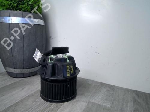 Used Heater blower motor DACIA SANDERO 1.2 16V (75 hp) 30667183