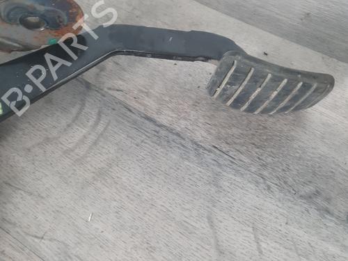 Clutch pedal RENAULT CLIO IV (BH_) 1.5 dCi 75 | BP30807991I13