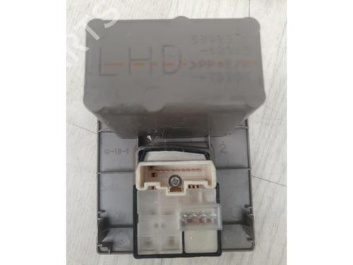 Switch TOYOTA RAV 4 III (_A3_) 2.2 D 4WD (ALA30_, ALA30R) | BP28382568I30