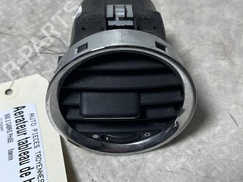 Used Air vent FIAT 500 C (312_) 1.4 (312CXC1B, 312AXC1B) (100 hp) 32025851