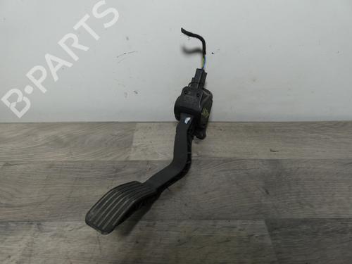 Used Pedal Pedal 38599467 38599467