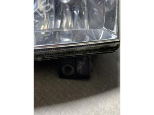 Left headlight VW POLO (6N2) 1.4 | BP25619577C28 