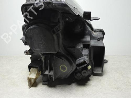Left headlight RENAULT VEL SATIS (BJ0_) 2.2 dCi (BJ0E, BJ0F) | BP32443252C28 
