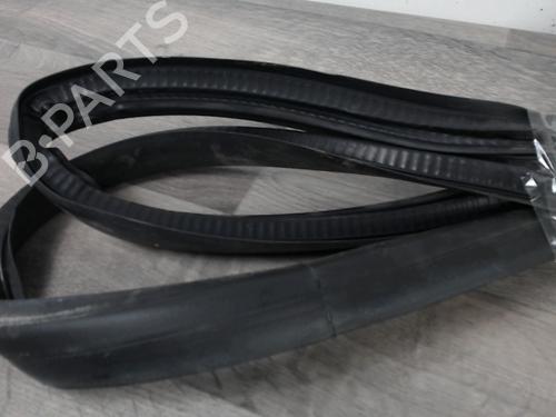 Rubber door seal RENAULT MEGANE IV Hatchback (B9A/M/N_) 1.6 dCi 130 (B9A4) | BP25448060C142