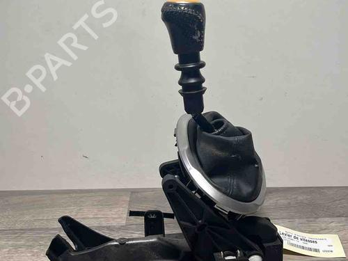 Selector da caixa Selector da caixa NISSAN JUKE (F15) 1.5 dCi (110 hp) 36405900 36405900