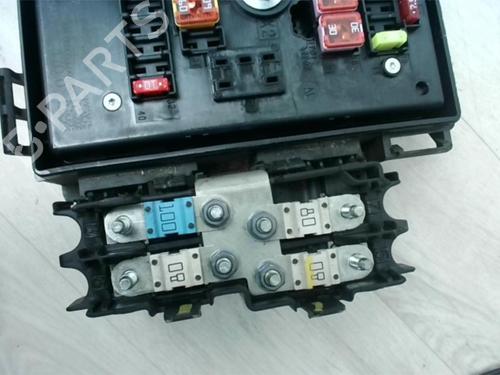 Fuse box OPEL ASTRA J (P10) 2.0 CDTI (68) | BP24027628E1 