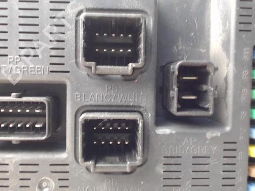 Fuse box PEUGEOT 308 I (4A_, 4C_) 1.6 HDi | BP31087011E1 